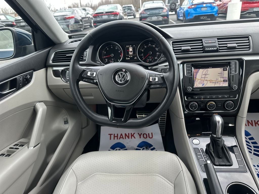 2019 Volkswagen Passat 2.0T SE R-Line