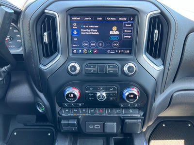 2021 GMC Sierra AT4