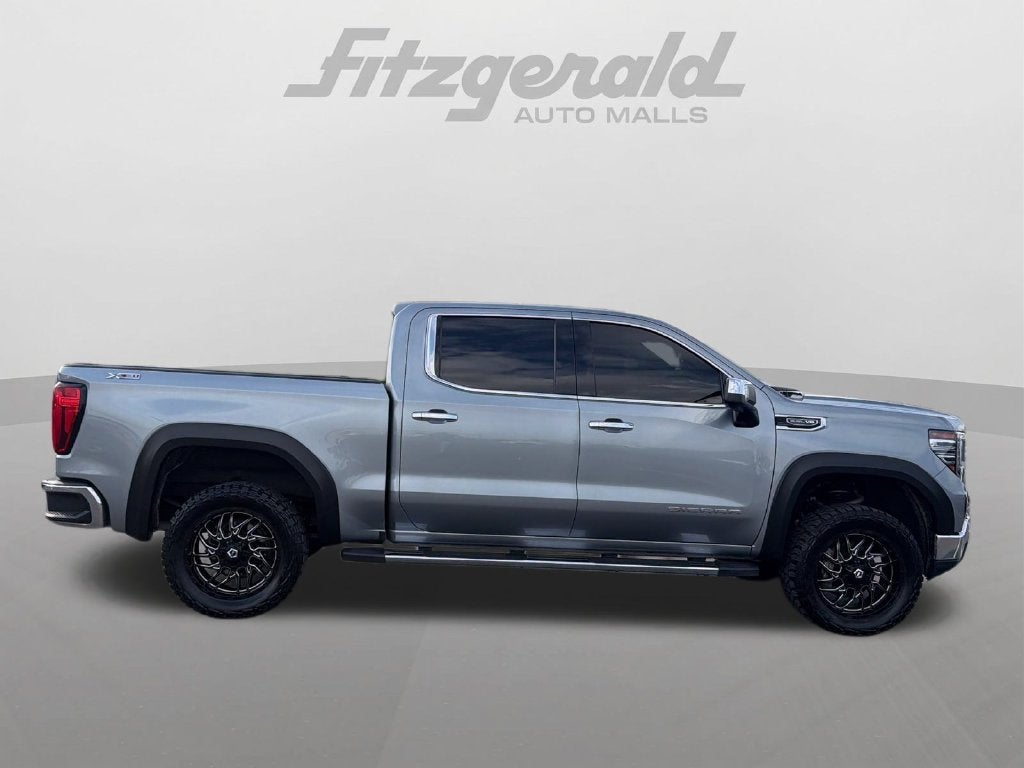 2023 GMC Sierra SLT