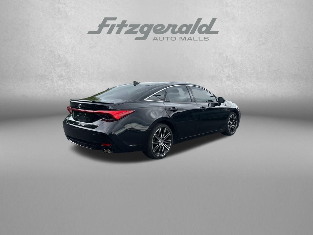 2019 Toyota Avalon Touring