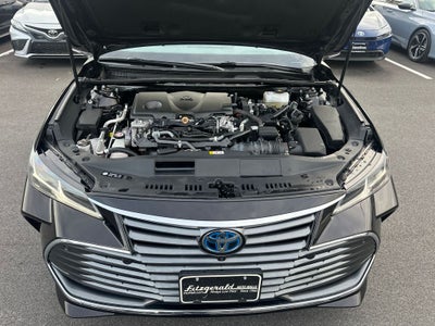 2020 Toyota AVALON HYBRID Limited