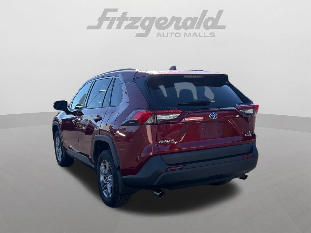 2022 Toyota RAV4 Hybrid LE