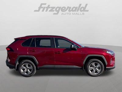 2022 Toyota RAV4 Hybrid LE