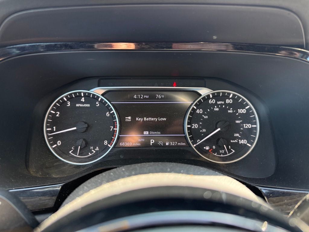 2022 Nissan Pathfinder SV