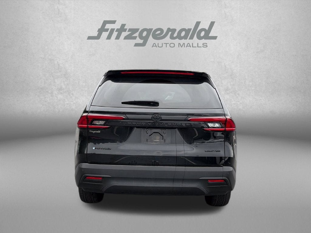2025 Toyota Grand Highlander Hybrid Nightshade Edition