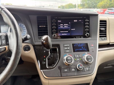 2020 Toyota Sienna XLE 7 Passenger