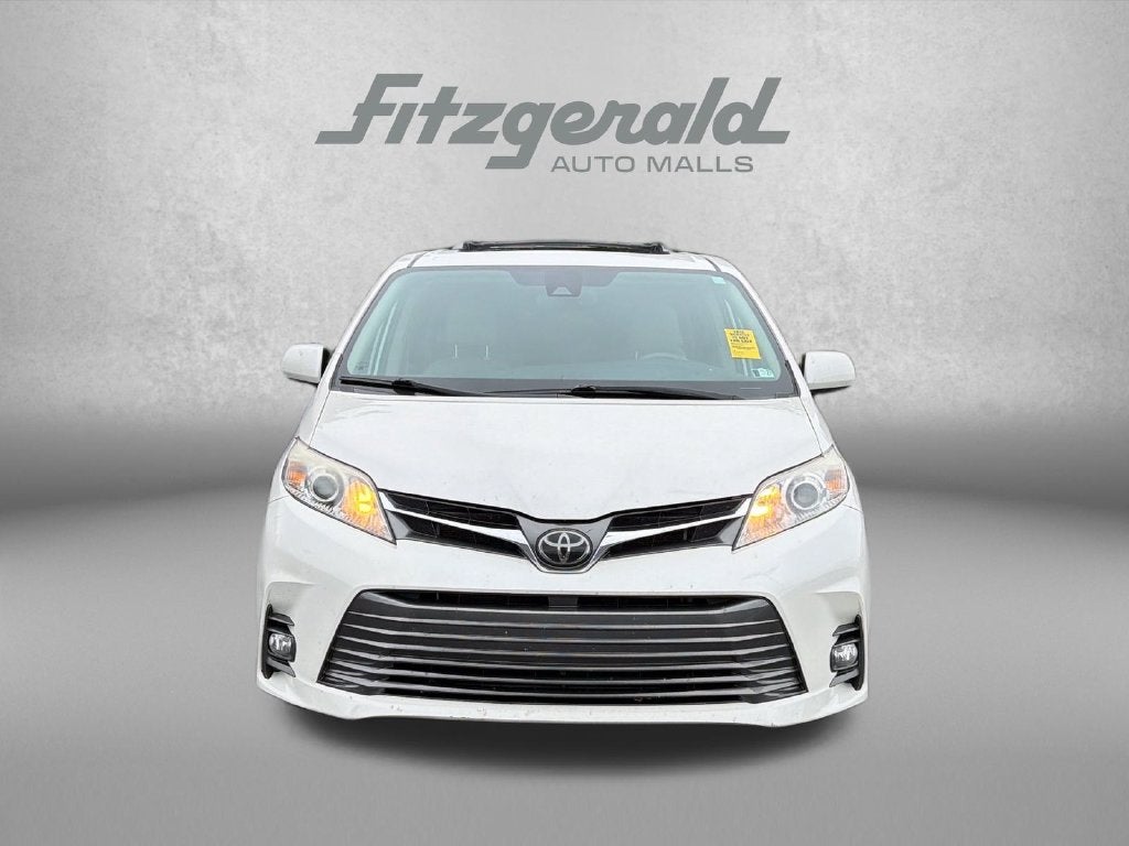 2020 Toyota Sienna XLE 7 Passenger
