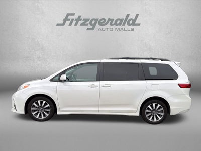 2020 Toyota Sienna XLE 7 Passenger