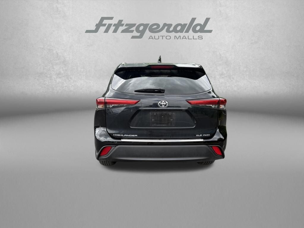 2022 Toyota Highlander XLE
