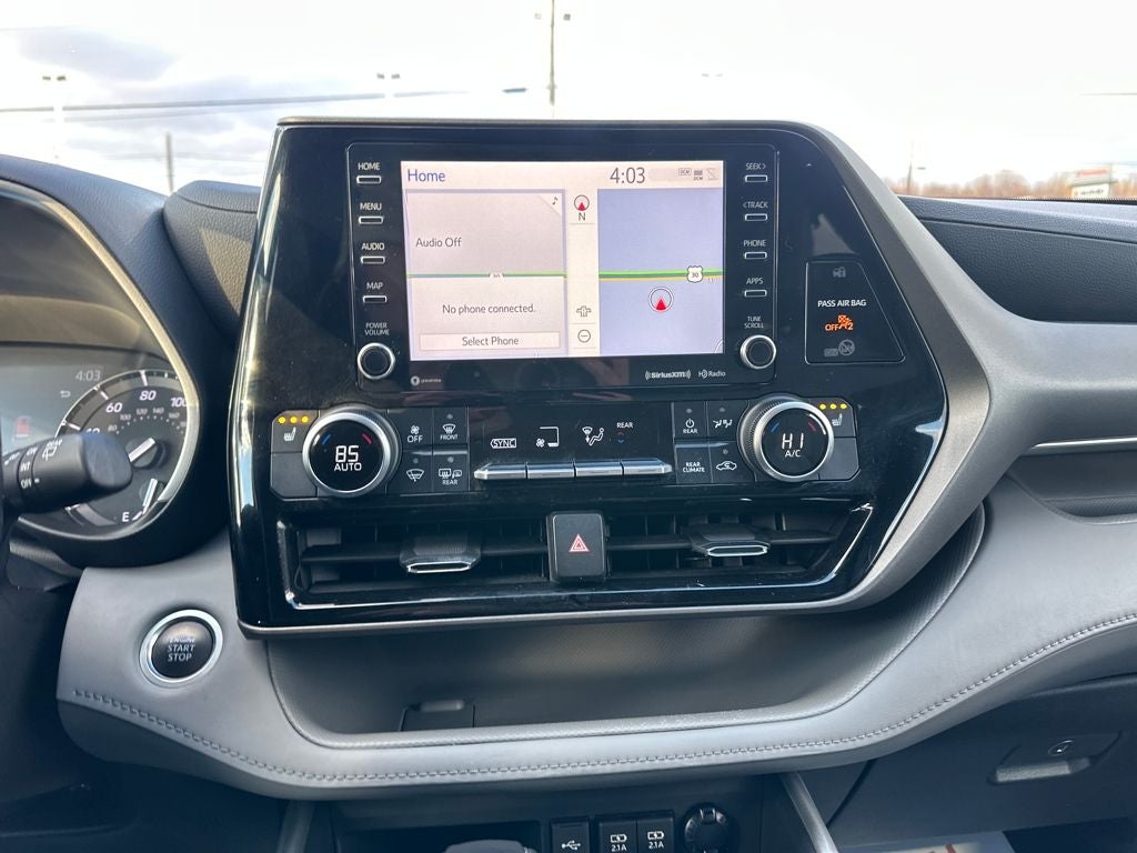 2021 Toyota HIGHLANDER XLE