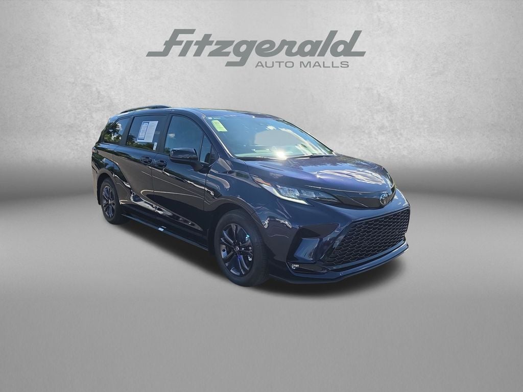 2026 Toyota Sienna XSE 7 Passenger