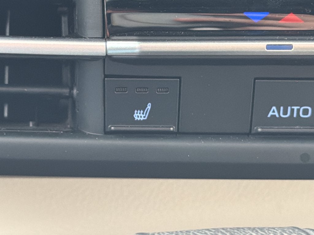 2023 Toyota Sienna XLE 7 Passenger