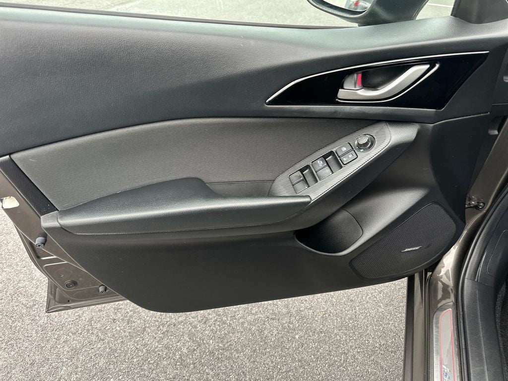 2016 Mazda Mazda3 i Grand Touring