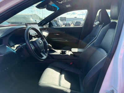 2023 Toyota Venza XLE