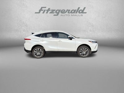 2023 Toyota Venza XLE