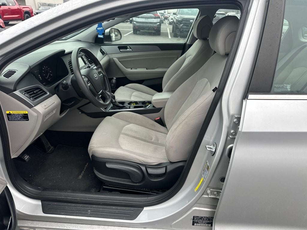 2016 Hyundai Sonata Hybrid SE