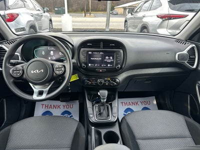 2023 Kia Soul LX
