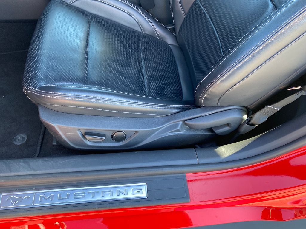 2025 Ford Mustang EcoBoost Premium