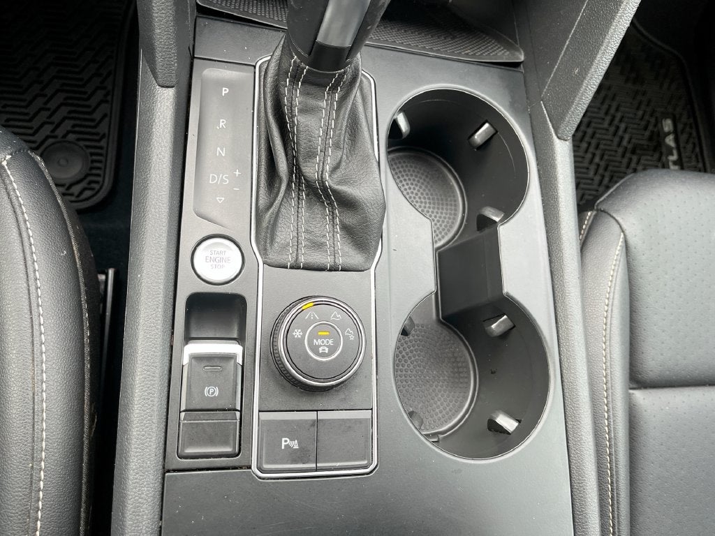 2021 Volkswagen Atlas 3.6L V6 SE w/Technology