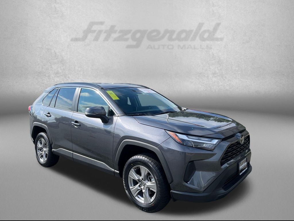 2025 Toyota RAV4 XLE