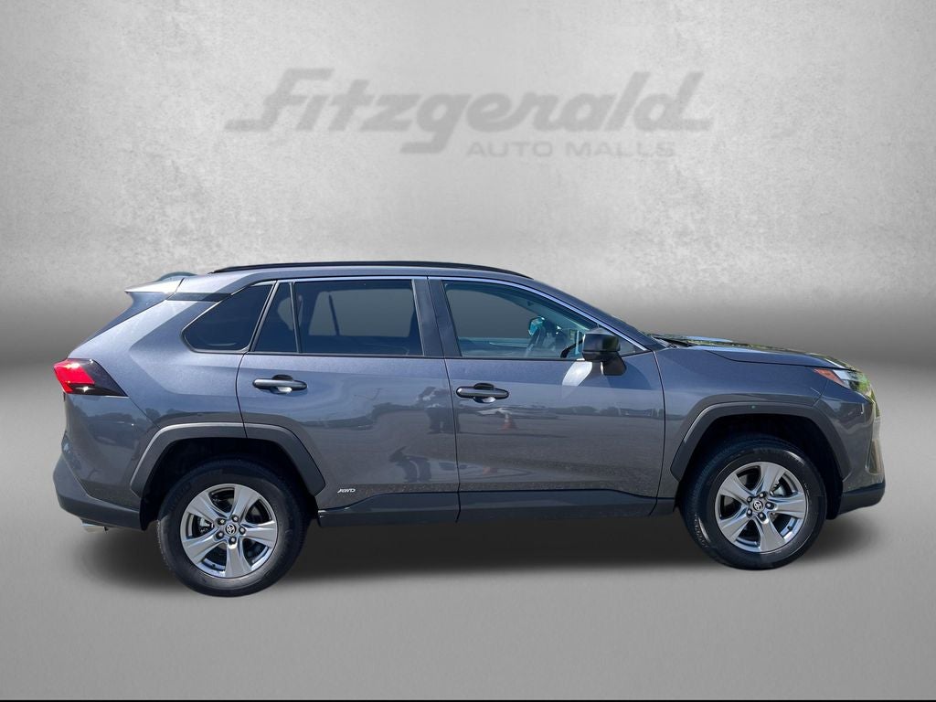 2025 Toyota RAV4 Hybrid LE