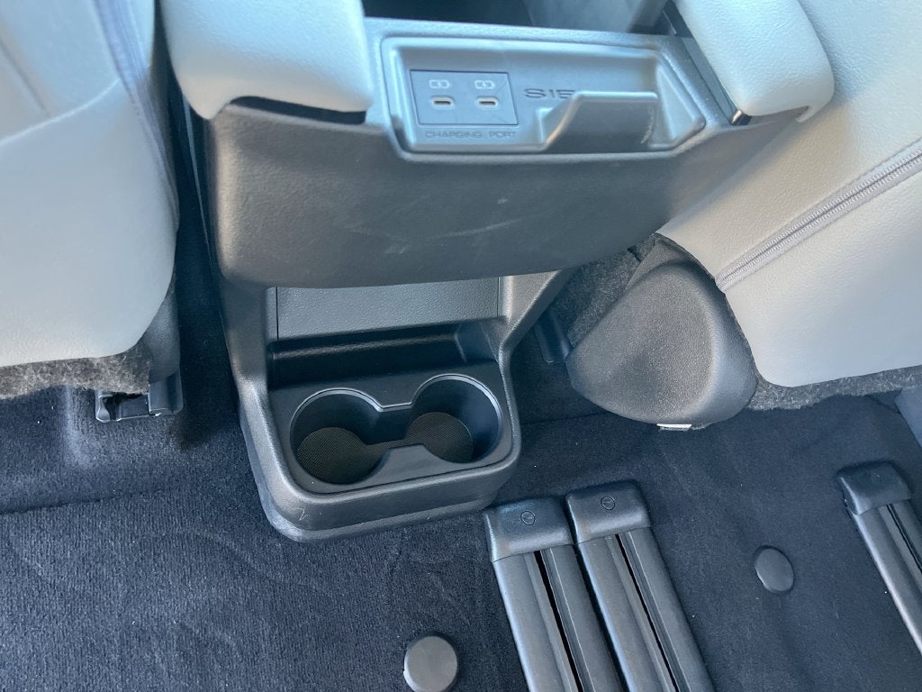 2025 Toyota Sienna XLE 8 Passenger