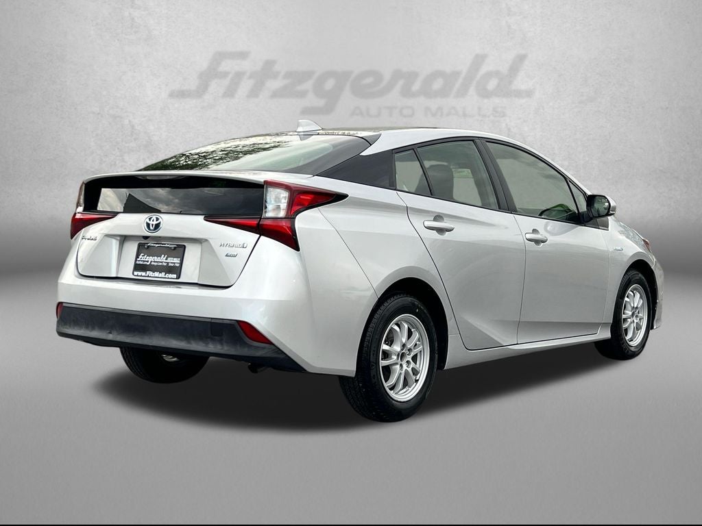2022 Toyota Prius L