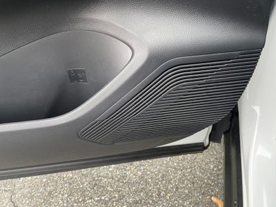 2024 Toyota Venza LE