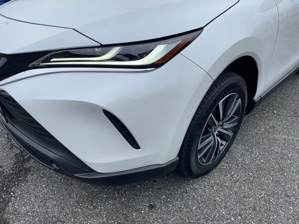 2024 Toyota Venza LE