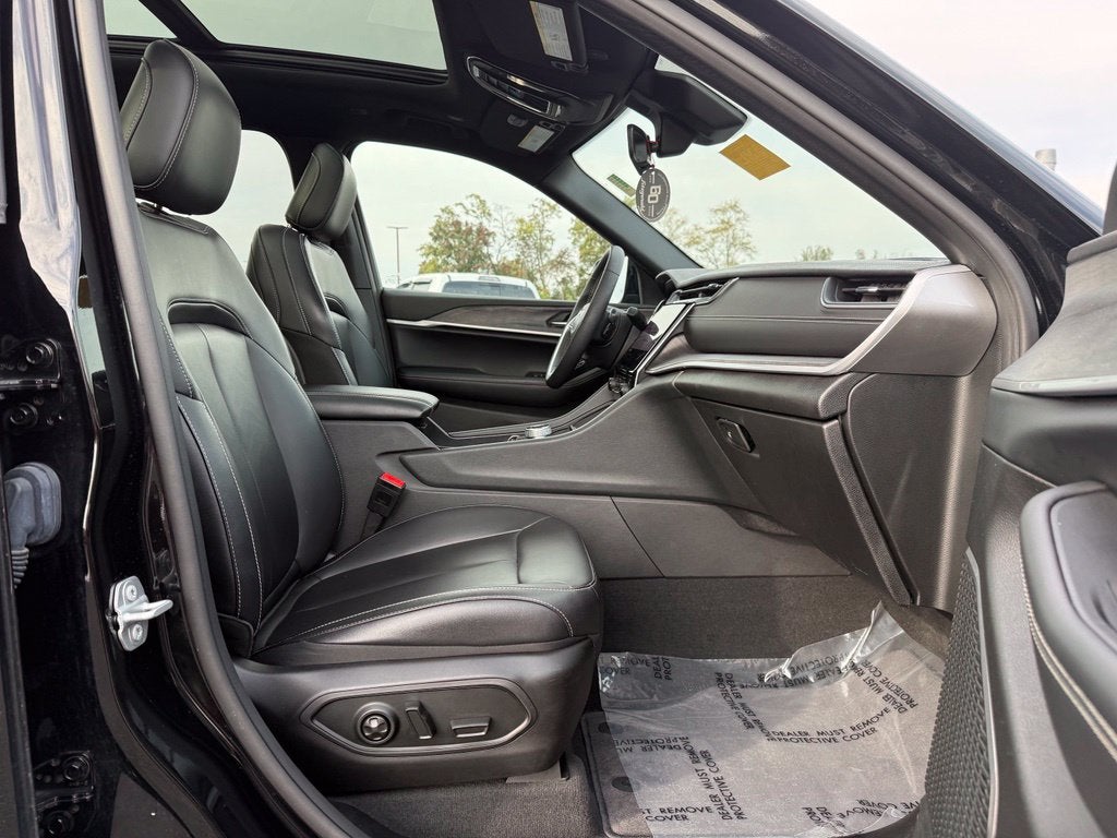 2025 Jeep Grand Cherokee 4xe 4xe