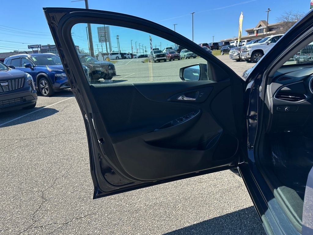 2025 Chevrolet Malibu FWD 1LT