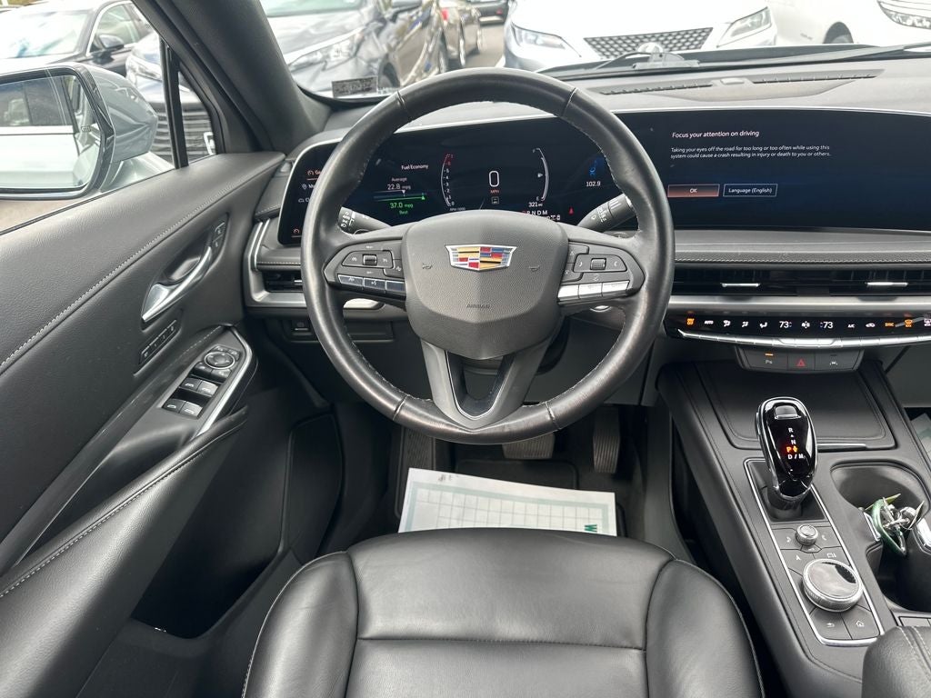 2024 Cadillac XT4 AWD Premium Luxury