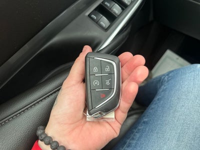 2024 Cadillac XT4 AWD Premium Luxury