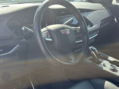 2023 Cadillac XT4 AWD Sport