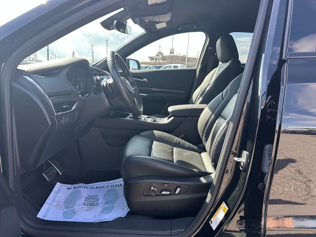 2023 Cadillac XT4 AWD Sport