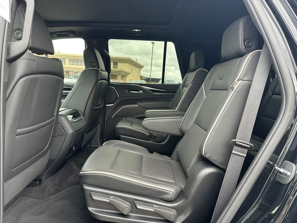 2024 Cadillac Escalade 4WD Sport