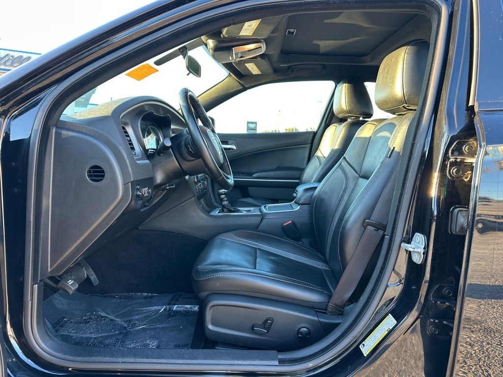 2022 Dodge Charger SXT RWD