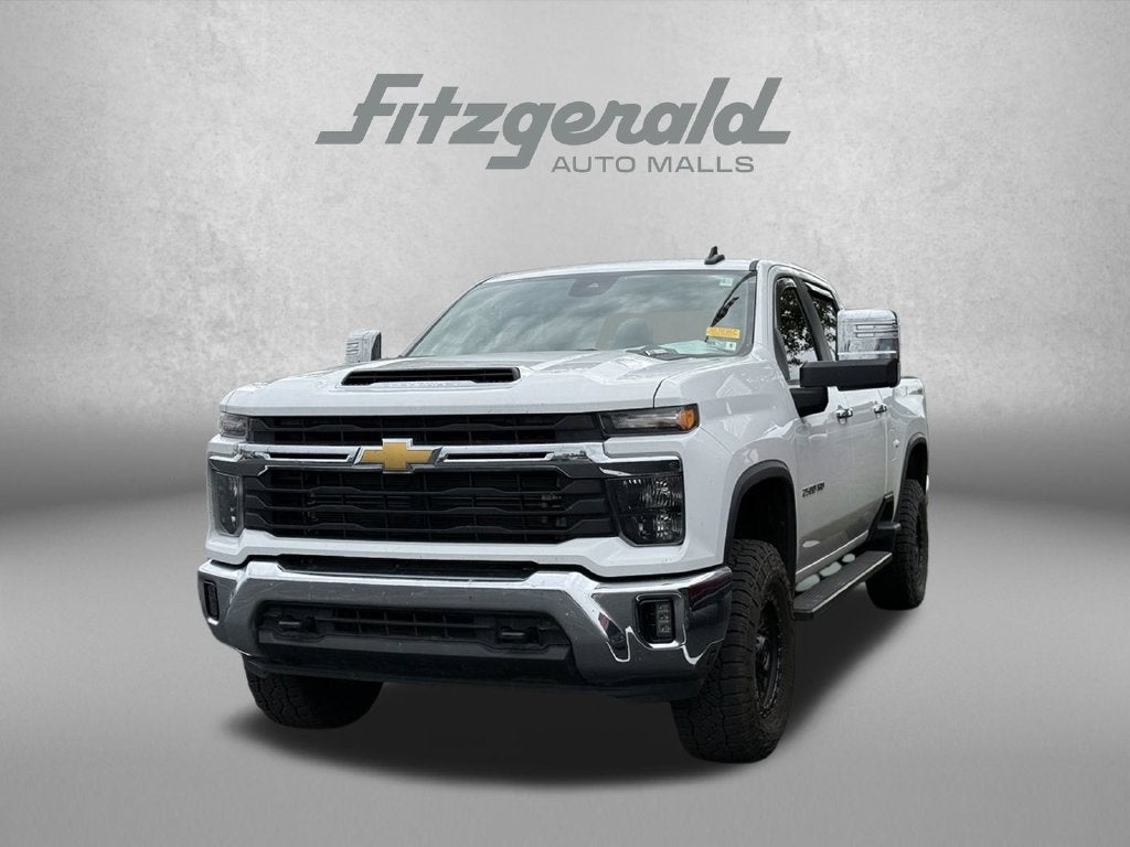 2025 Chevrolet Silverado 2500HD 4WD Crew Cab Standard Bed LT