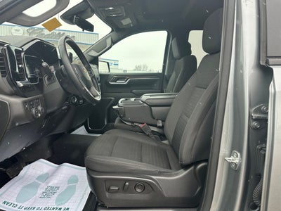 2025 Chevrolet Silverado 1500 LT LT1