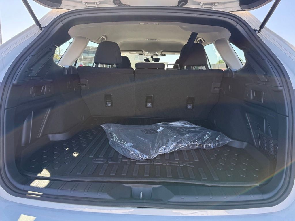 2025 Subaru Outback 2.5i