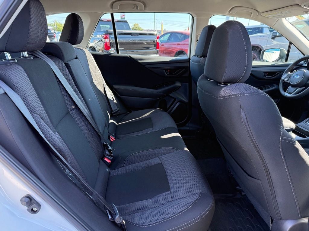 2025 Subaru Outback 2.5i