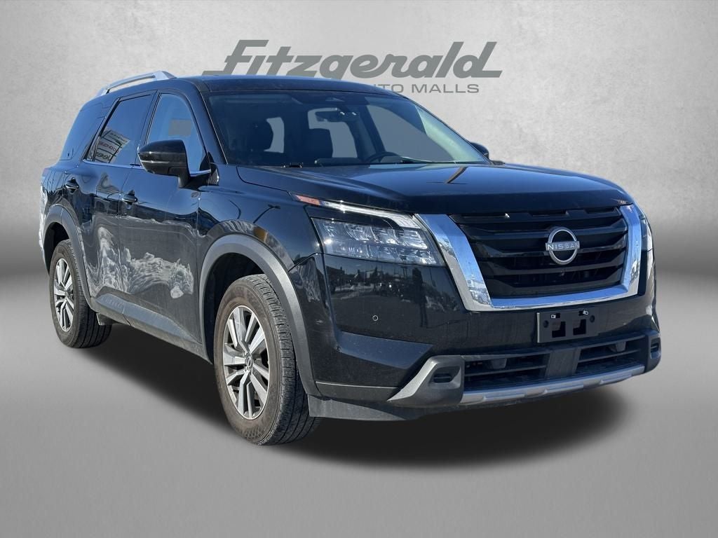 2025 Nissan Pathfinder SL 4WD