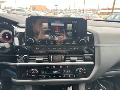 2023 Nissan Pathfinder Platinum 4WD