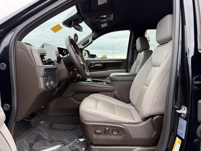 2025 Chevrolet Suburban LT