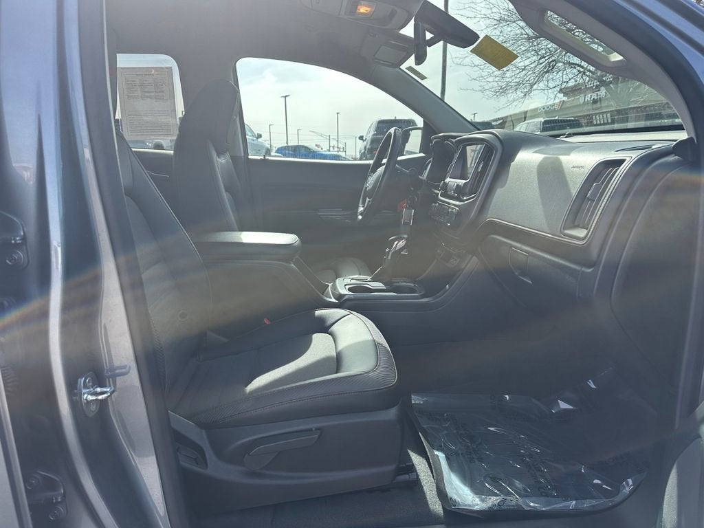 2022 GMC Canyon AT4 - Cloth