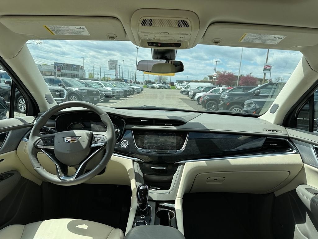 2024 Cadillac XT6 Premium Luxury