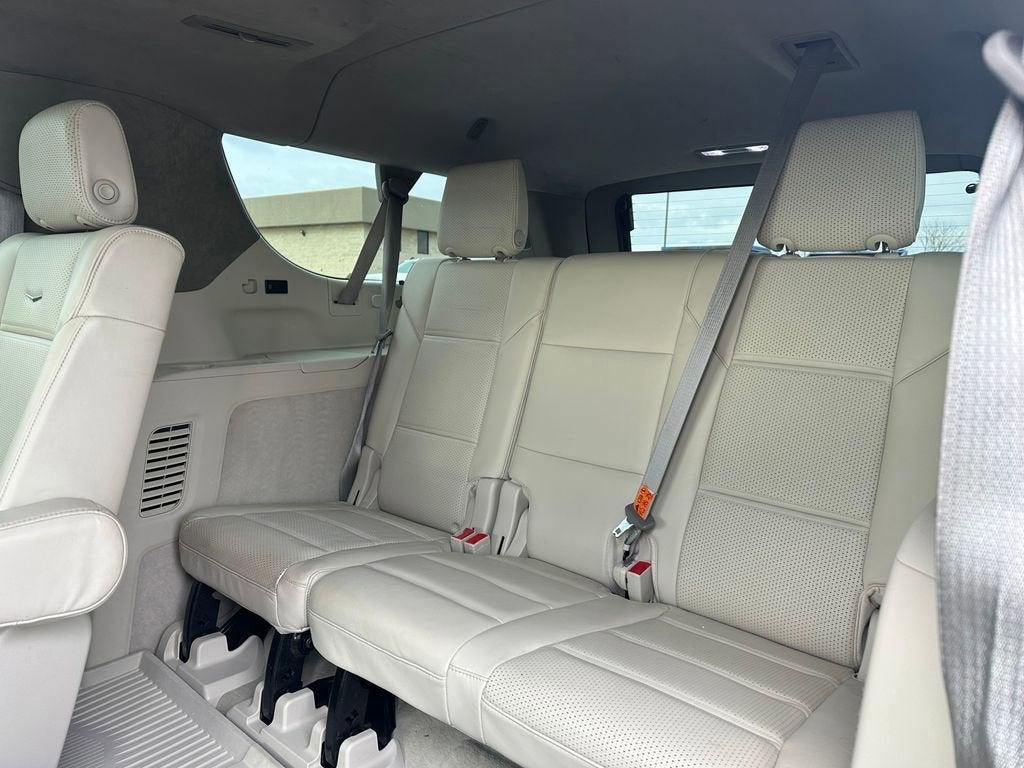 2023 Cadillac Escalade ESV Sport Platinum