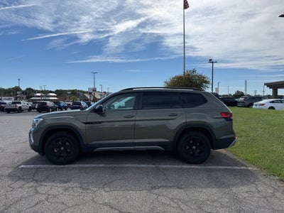 2024 Volkswagen Atlas 2.0T Peak Edition SE w/Technology