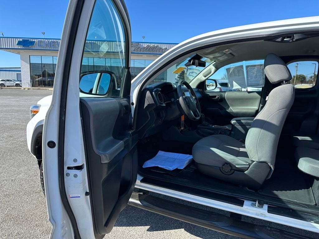 2019 Toyota Tacoma SR