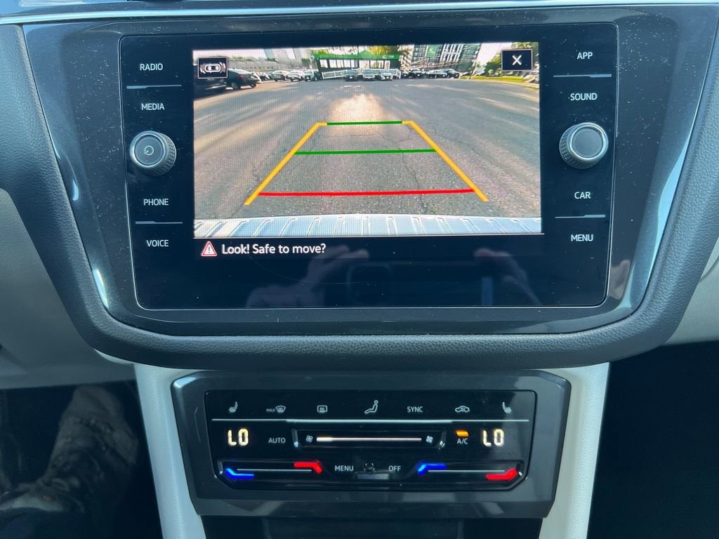 2024 Volkswagen Tiguan SE R-Line Black